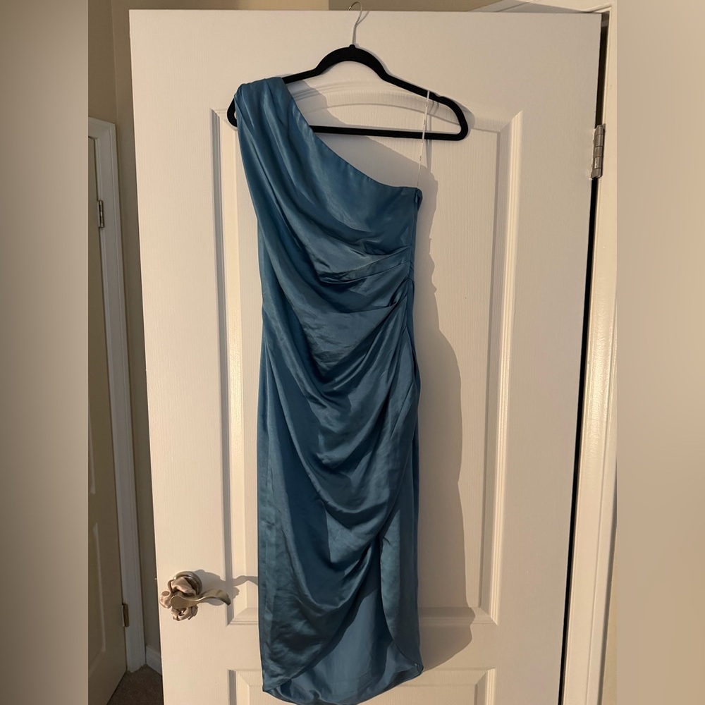 Elliatt Cassini Dress, Elegant Blue One-Shoulder Dress